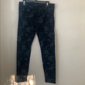 Black pattern pants